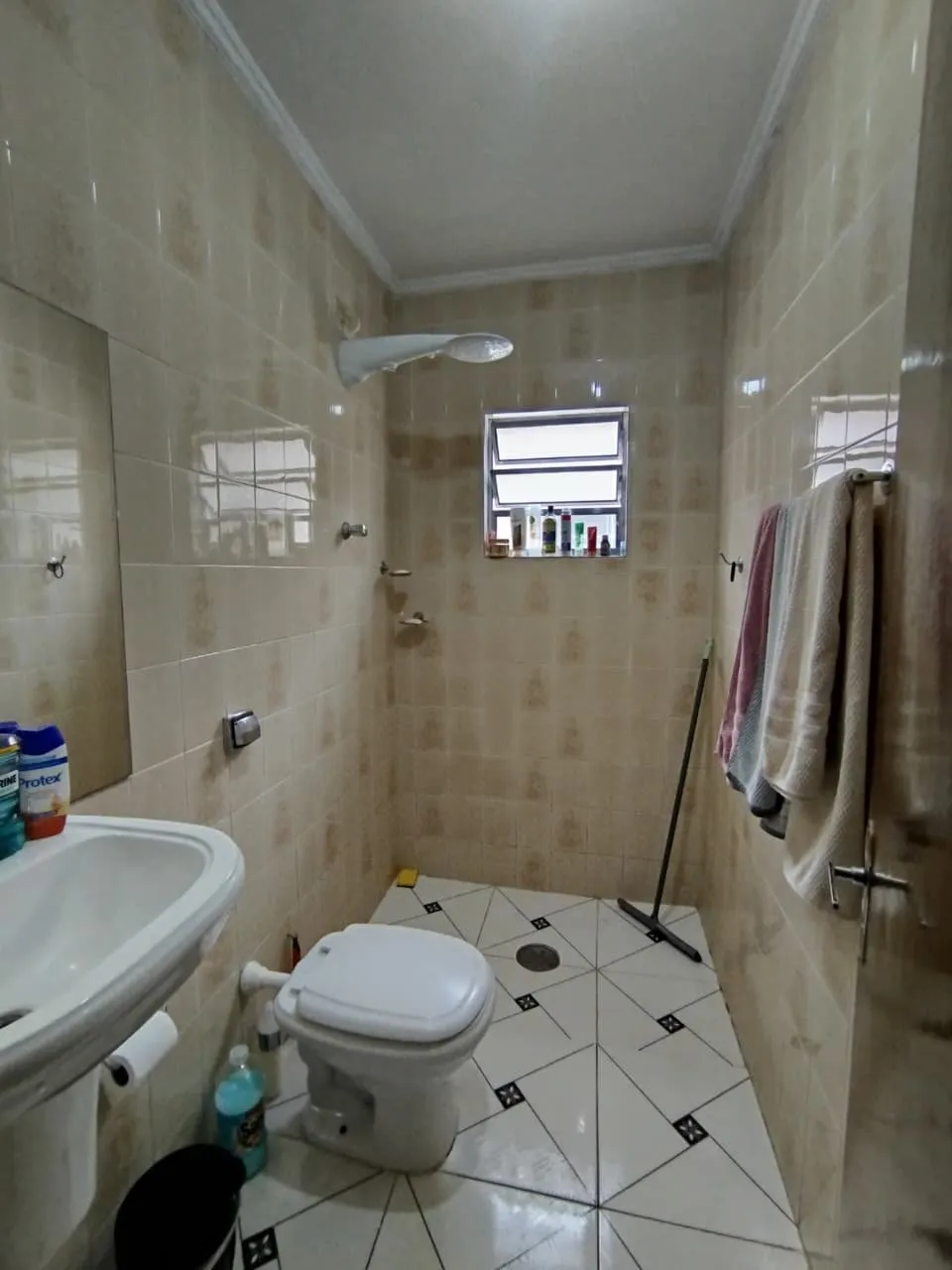 Imagem Oportunidade de Investimento - Casa ou Terreno à Venda | 350 m² | Próximo à Av. Maria Luiza Americano