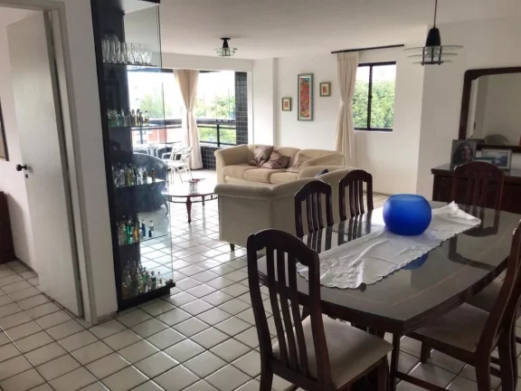Imagem Apartamento em Parnamirim com 187m!