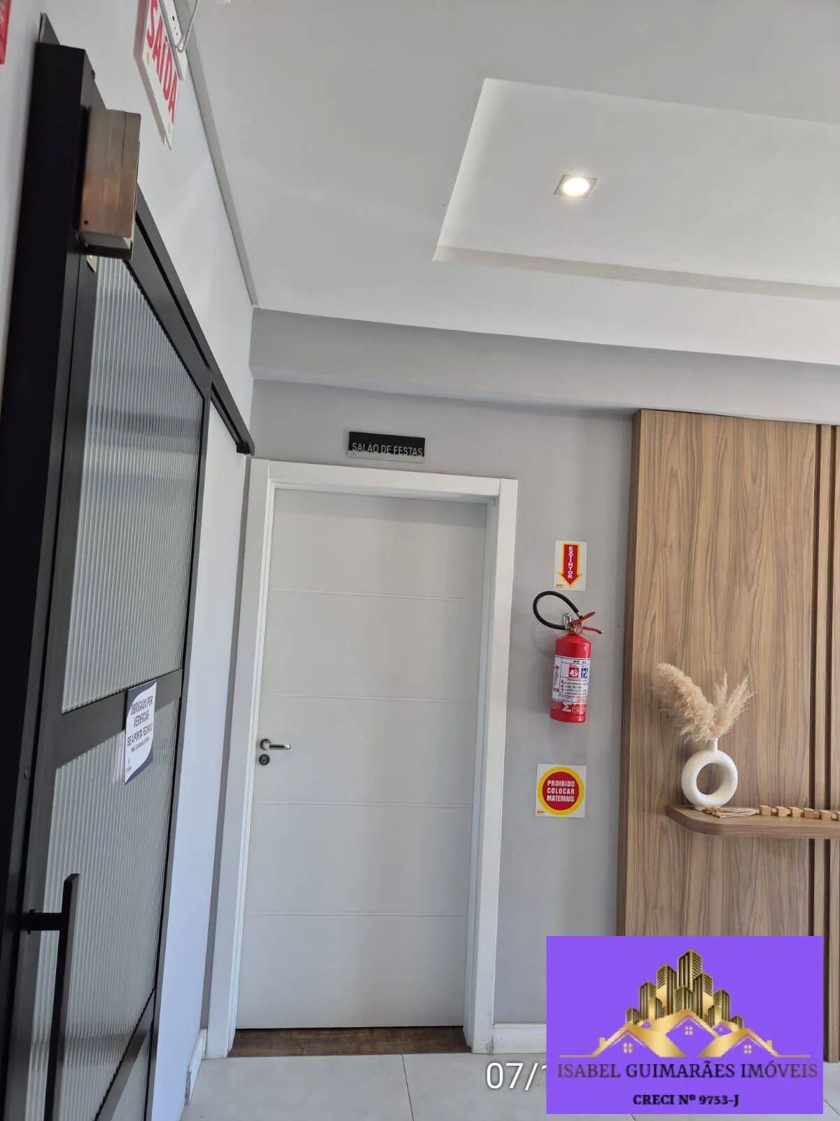 Imagem Alugo Apartamento Sem Móveis, 02 Quartos, 02 Banheiros, Centro Navegantes