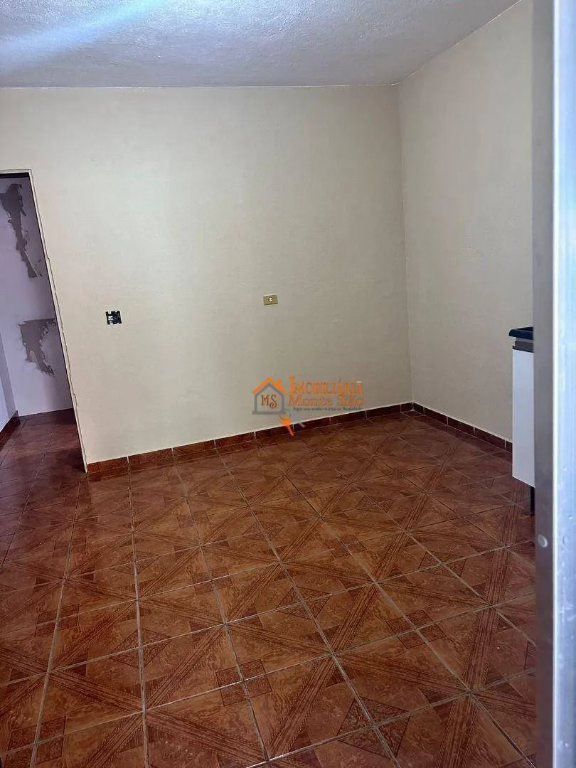 Imagem Sobrado com 3 dormitórios à venda, 140 m² por R$ 300.000,00 - Vila Rica - Guarulhos/SP