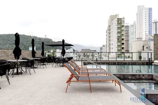 Imagem Apartamento Zona Central para Venda em Balneário Camboriú, CENTRO, 4 dormitórios, 2 suítes, 5 banheiros, 3 vagas