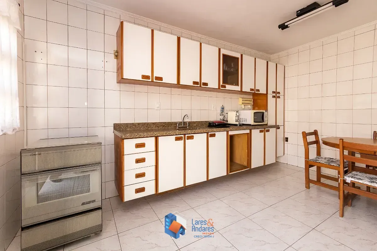 Imagem Sobrado para venda em Vila Palmeiras com 3 quartos, sendo 1 suíte, 164m²