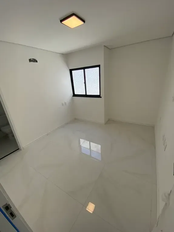 Imagem Casa com 3 Quartos à Venda, 109 m² em Sapiranga-Coité - Fortaleza