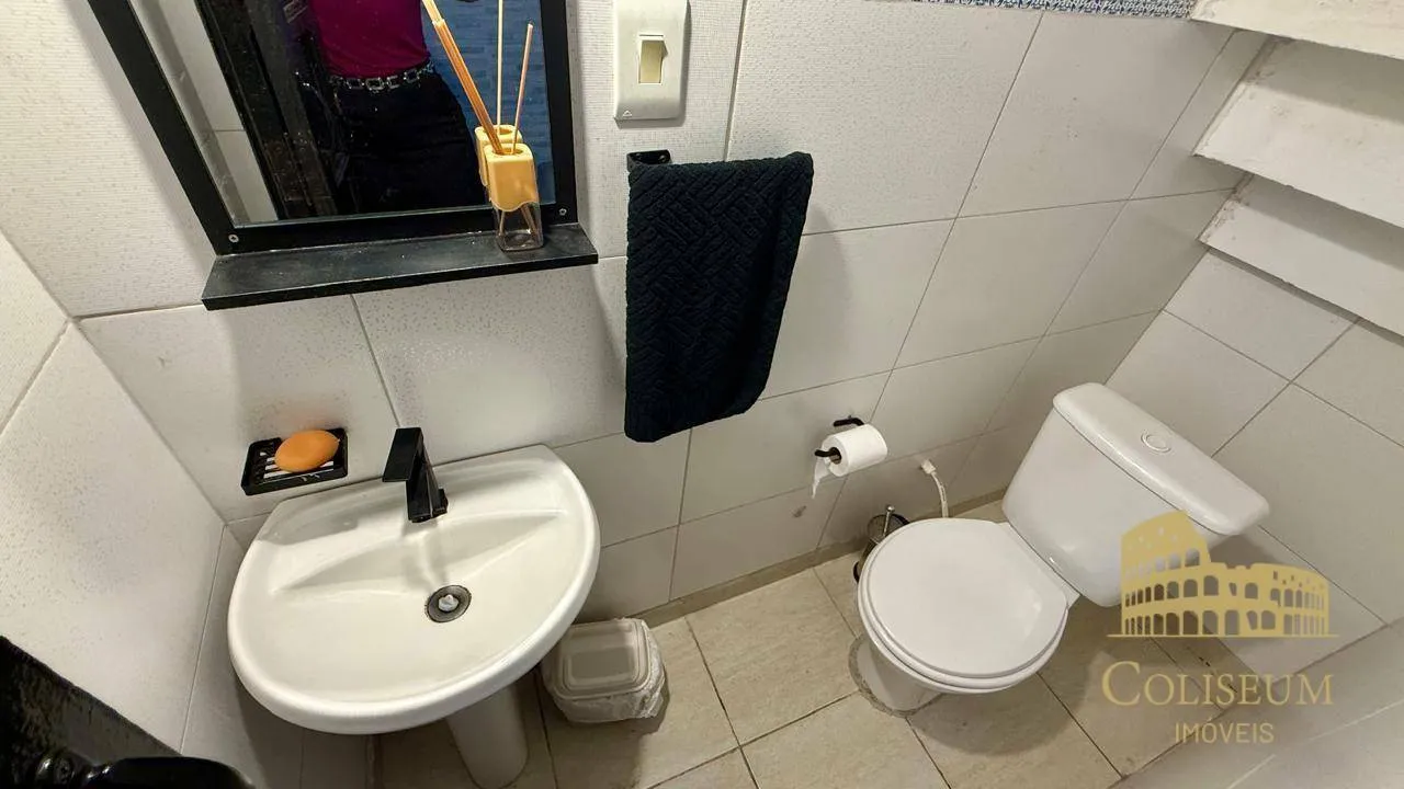 Imagem Casa com 2 dormitórios à venda por R$ 395.000,00 - Vila Assunção - Praia Grande/SP