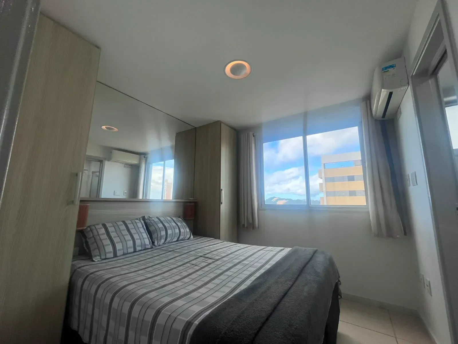Imagem Apartamento com 2 Quartos à Venda, 56 m² em Ponta Negra - Natal