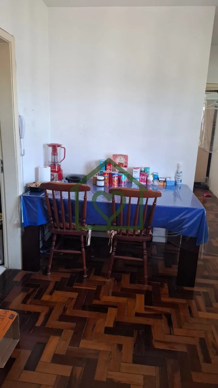 Imagem Descubra este aconchegante apartamento de frente, com sol da tarde e vista totalmente livre, localiz...
