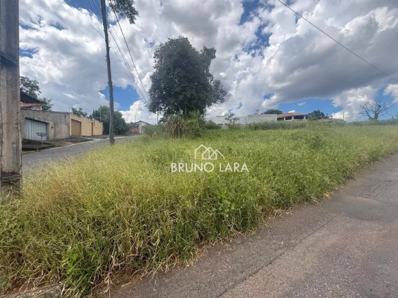 Imagem Terreno à venda no bairro Três Poderes - Igarapé/MG.