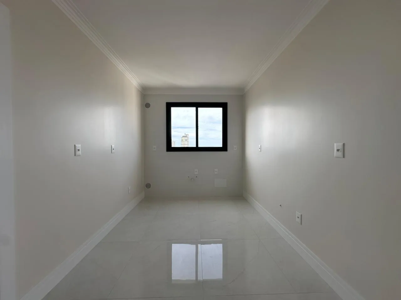 Imagem Apartamento com vista para o mar à venda com 168m2 por R$ 3.300.000,00