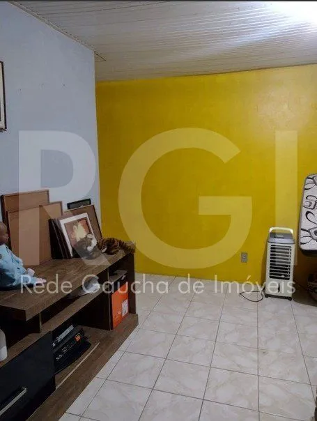 Imagem Casa à venda com 3 quartos e garagem 2 carros!