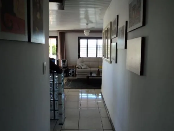 Imagem Casa para Venda - 450m², 3 dormitórios, 1 vaga - Floresta
