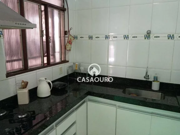 Imagem Casa com 4 quartos à venda, 197 m² por R$ 1.250.000 - Santa Efigênia - Belo Horizonte/MG