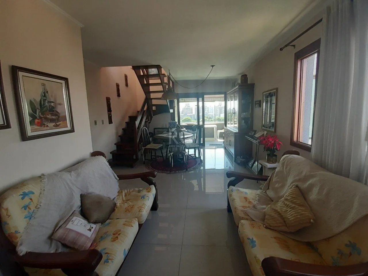 Imagem Cobertura para Venda - 281.25m², 3 dormitórios, sendo 1 suites, 2 vagas - Cristo Redentor