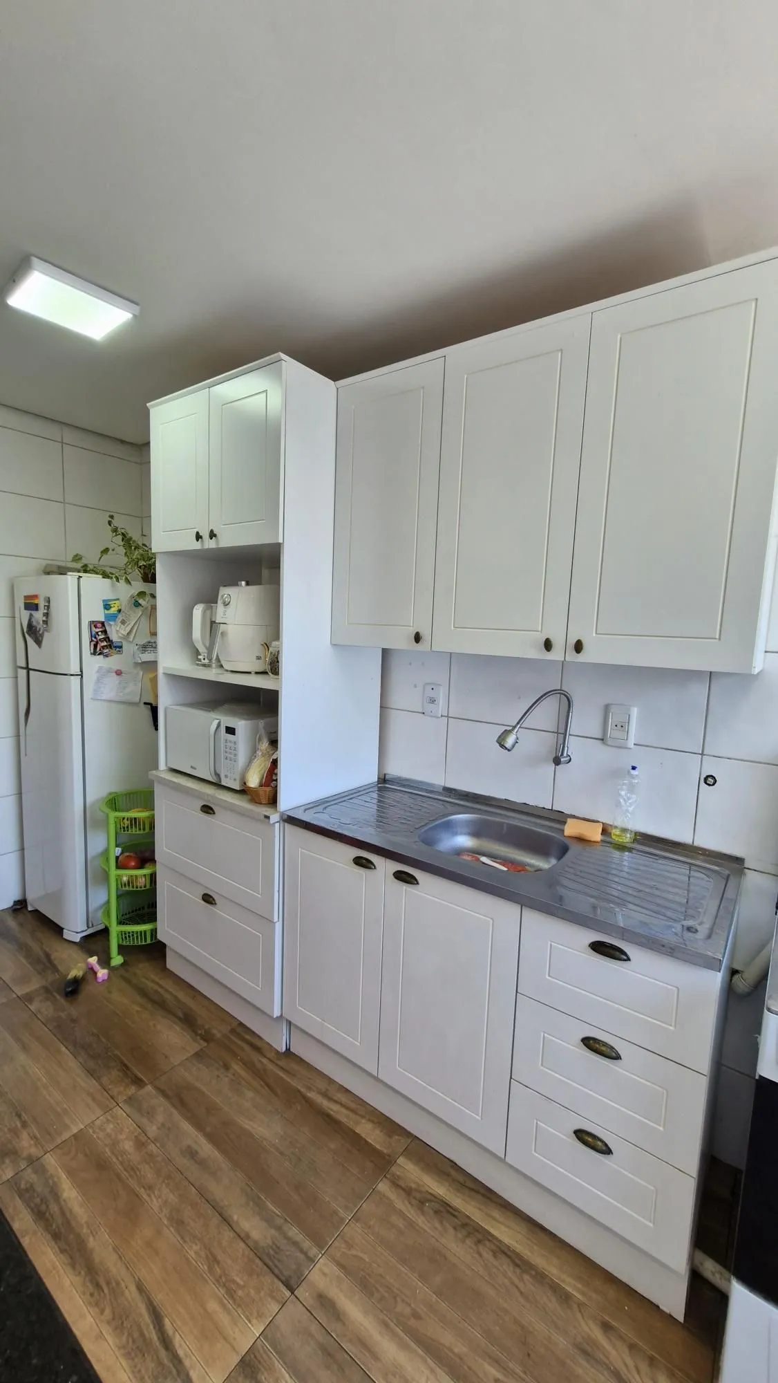 Imagem Excelente Apartamento de dois Dormitórios perto do Bourbon Aparício Borges.