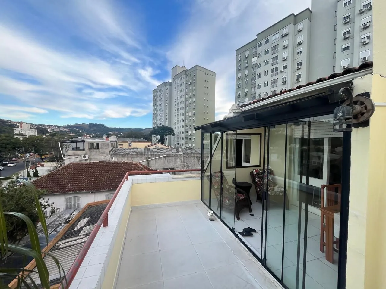 Imagem **Cobertura com 2 Quartos e Churrasqueira na Glória, Porto Alegre - Oportunidade Única!**