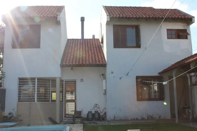 Imagem Casa para Venda - 255.68m², 4 dormitórios, sendo 1 suites, 2 vagas - Tristeza