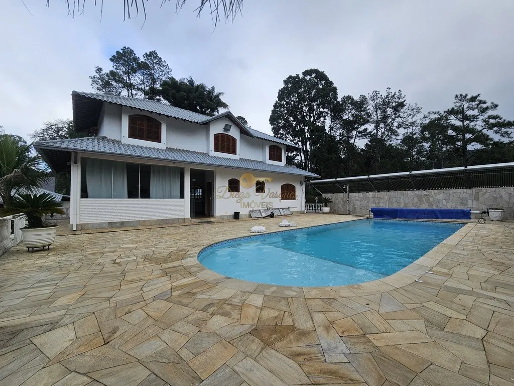 Foto do imóvel Casa em Condomínio para Venda em Teresópolis / RJ em Estrada Doutor Rogério de Moura Estevão