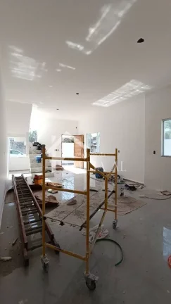 Imagem GEMINADO DE ESQUINA COM 150M² NO AVENTUREIRO