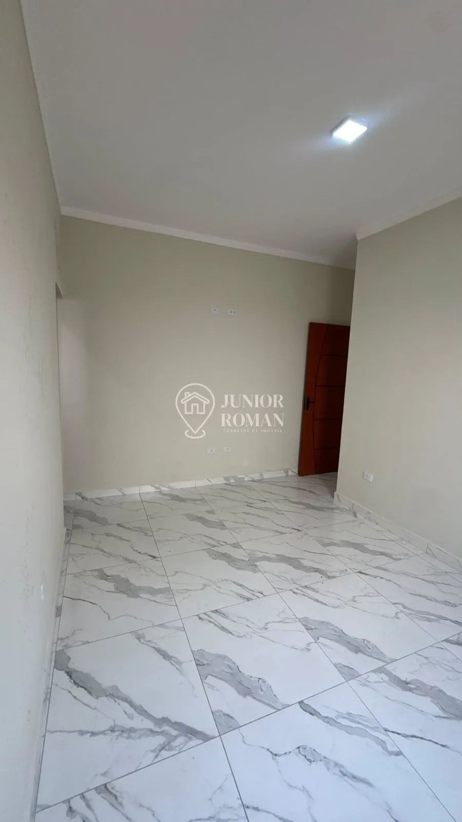 Imagem CASA NOVA COM PISCINA À VENDA EM ITANHAÉM - BAIRRO LARANJEIRAS