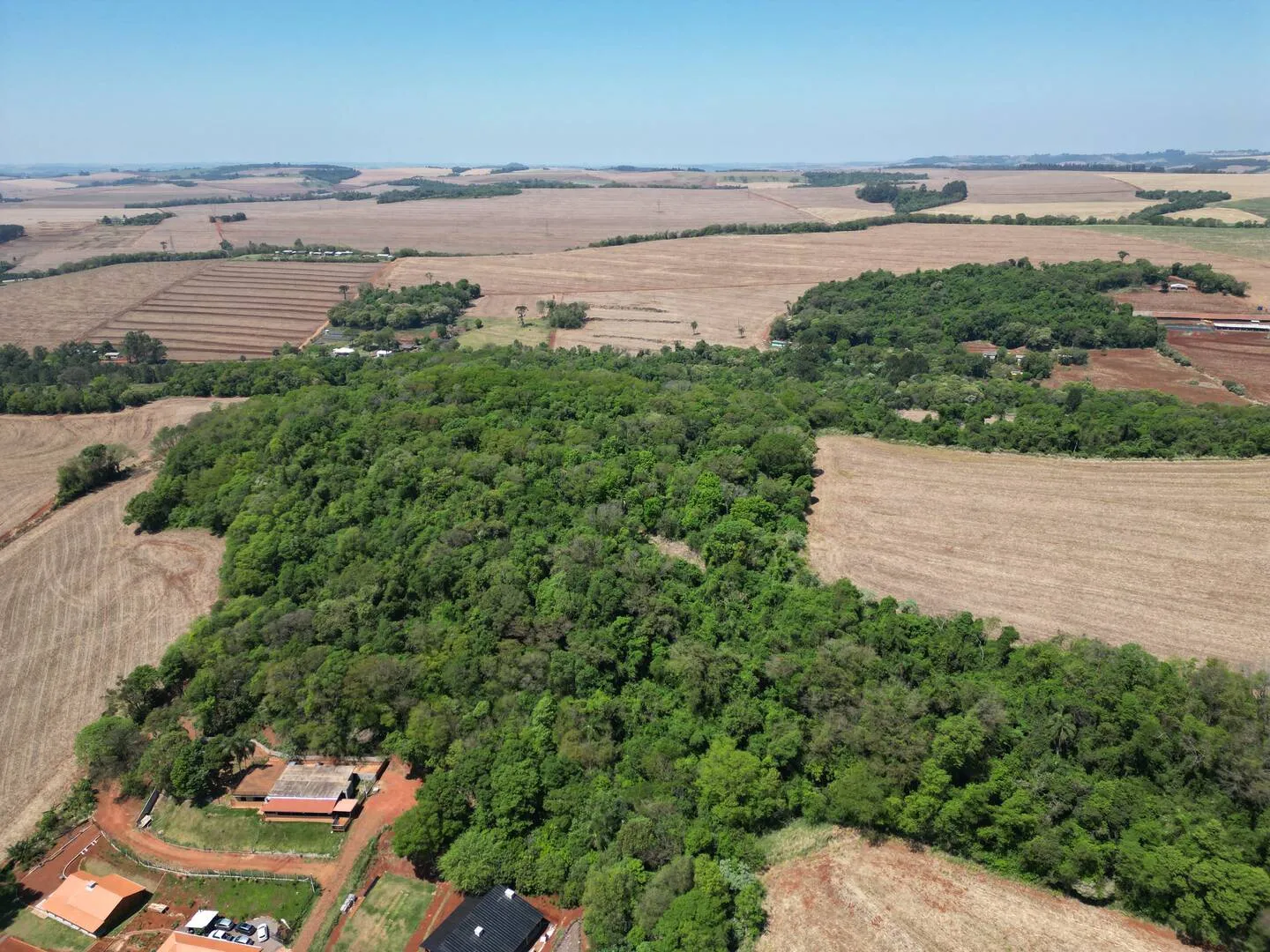 Imagem Chácara a venda em Cascavel, com 2,0992 hectare cada uma e matrícula indiviauais.