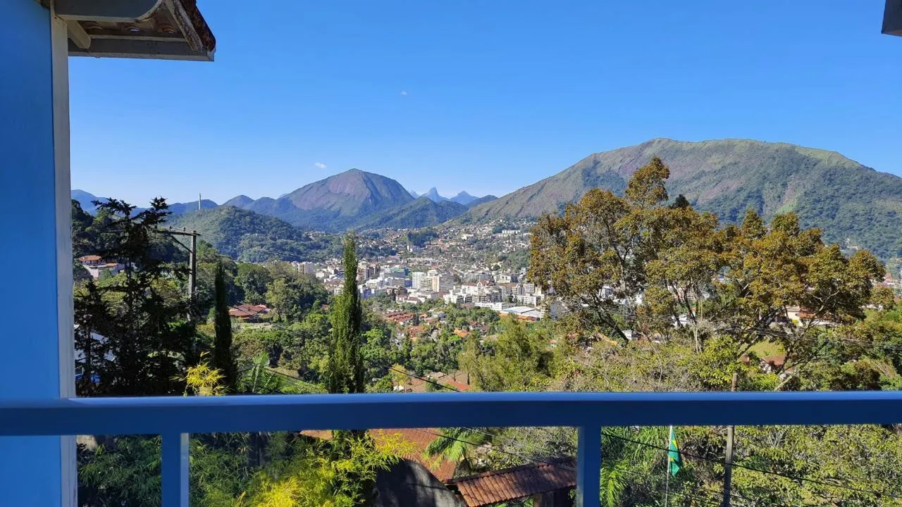 Imagem Pousada para Venda em Teresópolis / RJ no bairro Parque do Ingá
