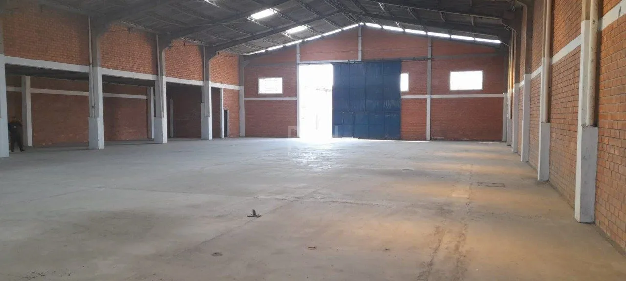 Imagem Pavilhão para Venda - 1296.8m², 0 dormitórios, Três Portos