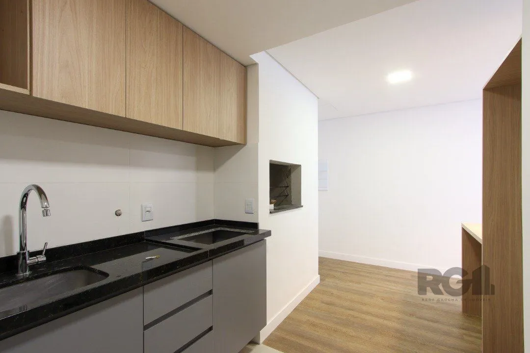 Imagem Apartamento em Porto Alegre no Bairro Petrópolis, de 1 quarto, GARDEN , semi mobiliado