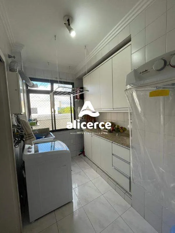 Imagem Cobertura à venda com 3 quartos 1 suíte, 245m² em Estreito Florianópolis