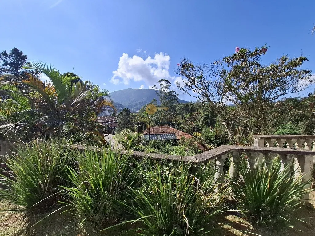 Imagem Casa para Venda em Teresópolis / RJ no bairro Parque do Ingá