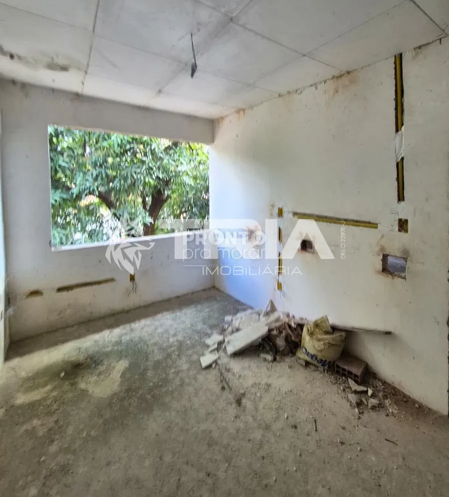 Imagem Casa de 3 quartos, 241m² no bairro Campo Grande, em Recife
