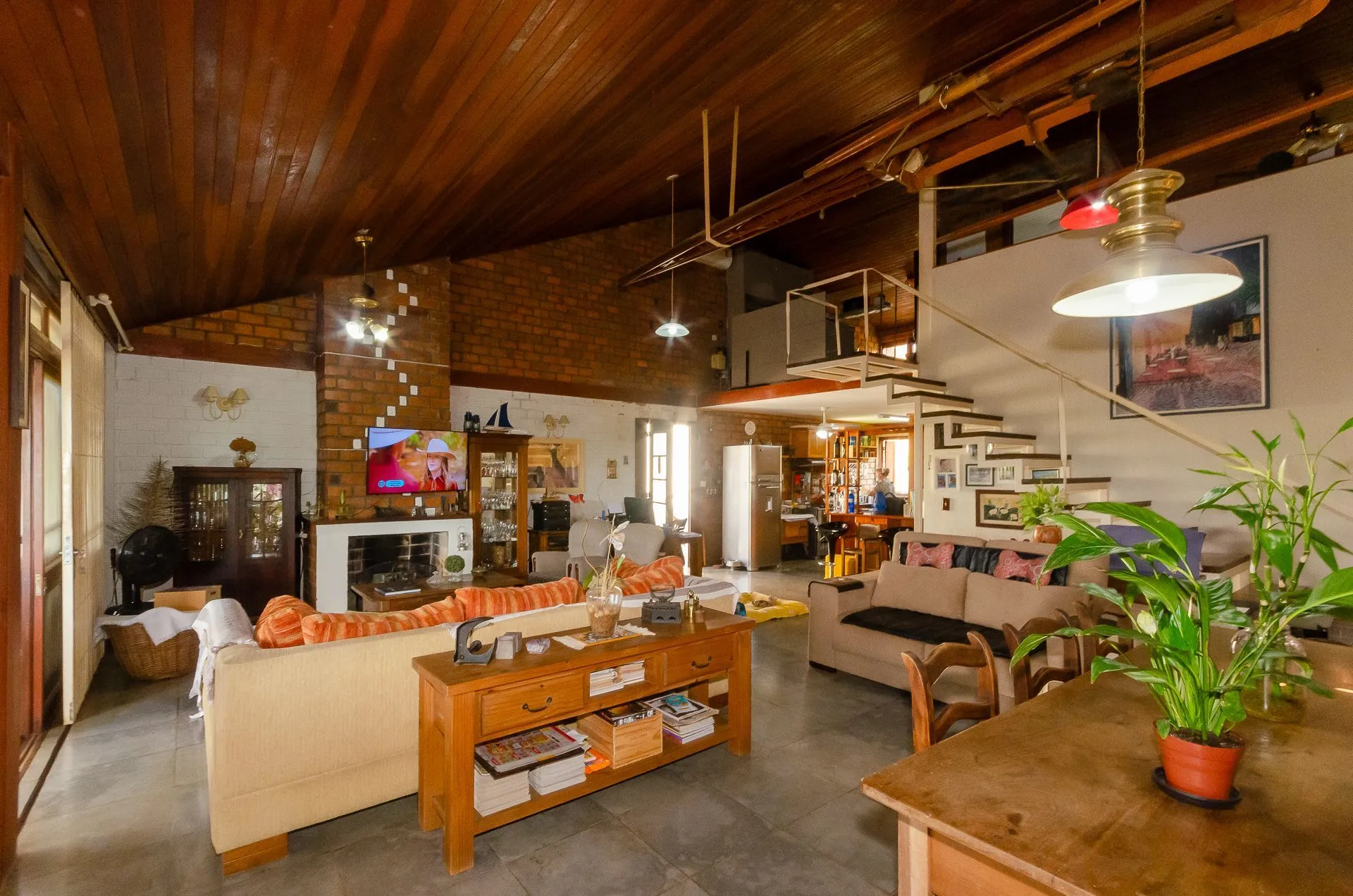 Imagem Casa Exclusiva na Zona Sul com Vista Panorâmica, Piscina e Poço Artesiano!