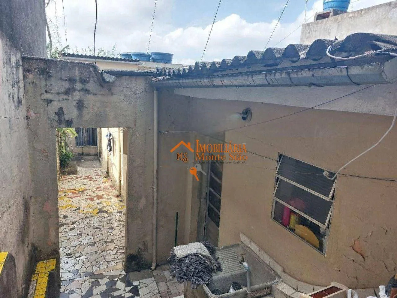 Imagem Sobrado com 8 dormitórios à venda, 480 m² por R$ 639.000,00 - Parque Uirapuru - Guarulhos/SP