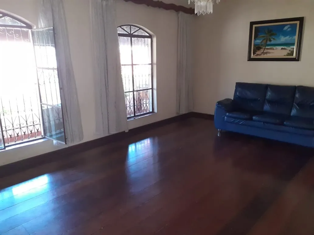 Imagem Casa à venda 5 Quartos, 2 Suites, 2 Vagas, 430M², Nossa Senhora do Perpétuo Socorro, Pindamonhangaba - SP