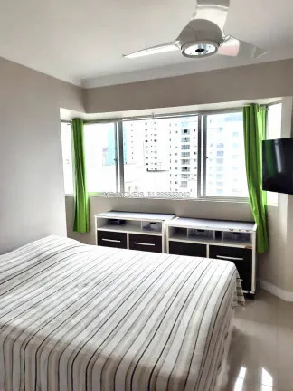 Imagem Apartamento com 2 Quartos à Venda, 90 m² em Centro - Balneário Camboriú
