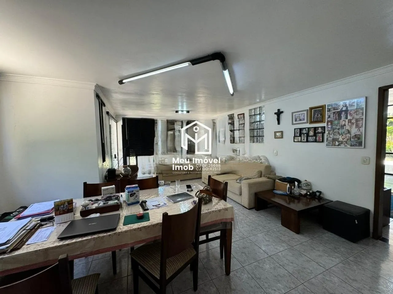Imagem Casa 5 Quartos 1 Suíte 6 Vagas 500m² Taguatinga