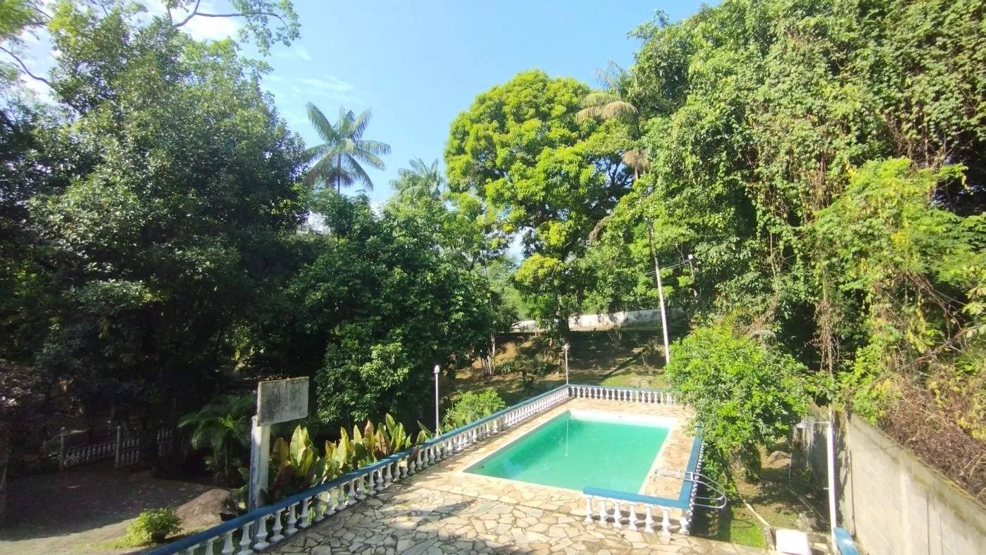 Foto do imóvel Casa para Venda em Guapimirim / RJ em Estrada Imerial