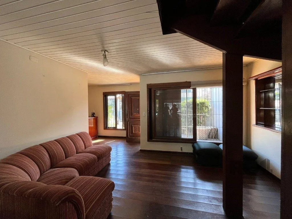 Imagem Casa de 262m², bairro Anchieta
