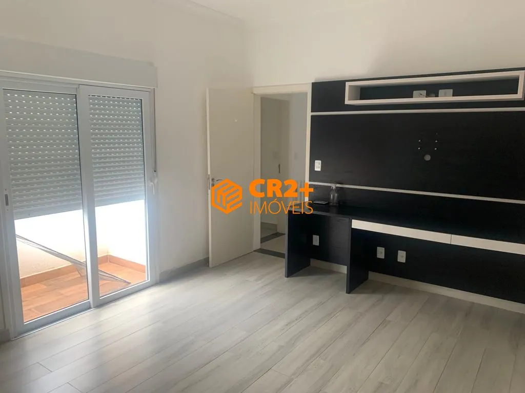 Imagem Vendo casa sobrado 223 m2, 04 quartos, 04 suítes, 04 vagas de garagem em Taubaté