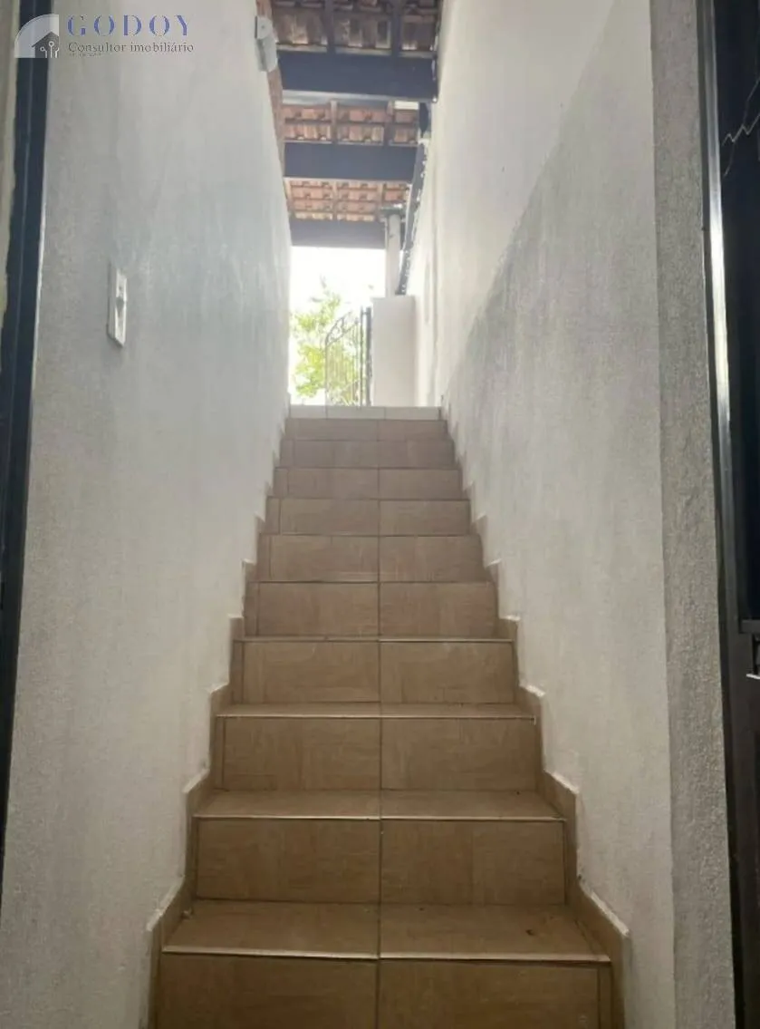 Imagem Casa à Venda no Bairro Maria Áurea - Ótima Localização