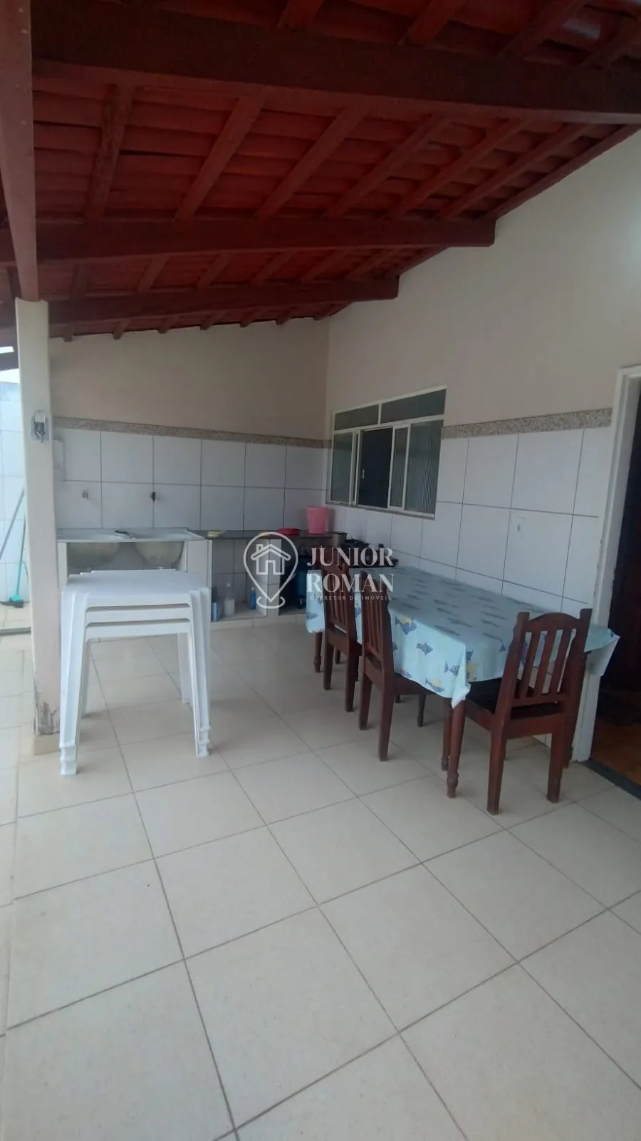 Imagem ÓTIMO INVESTIMENTO - PRÉDIO COMERCIAL E RESIDENCIAL CENTRO DE BARREIRAS/BA