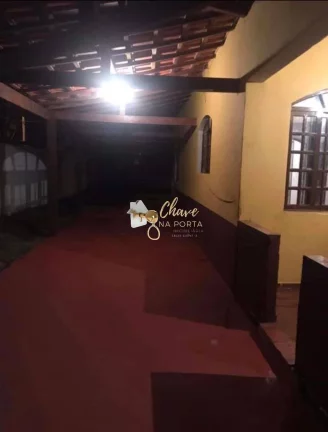 Imagem Chacará a venda em Itapecerica com 3 dormitorios