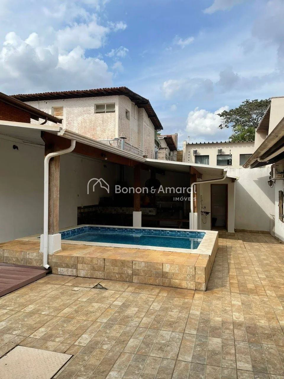 Imagem Casa em bolsão com portaria, 4 quartos, 357 m² à venda no Jardim das Paineiras, Campinas/SP