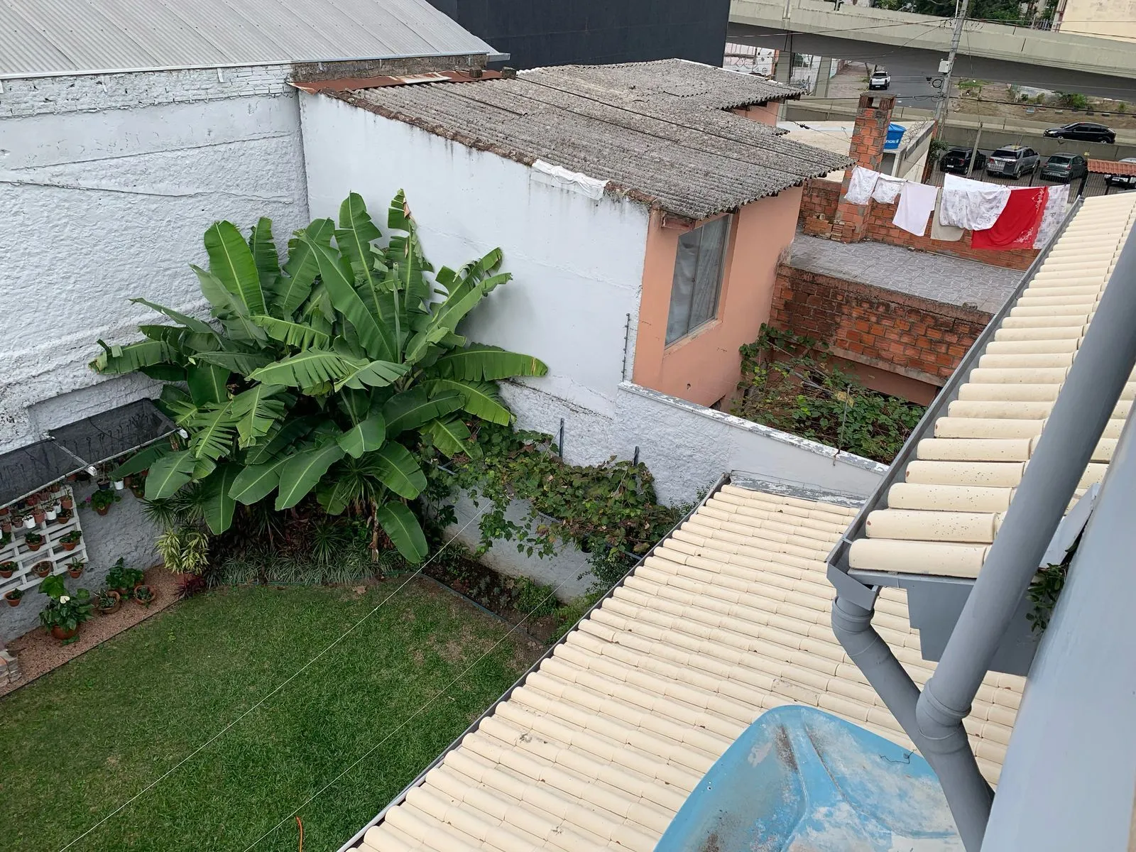 Imagem EXCELENTE SOBRADO À VENDA NO BAIRRO PARTENON - PORTO ALEGRE