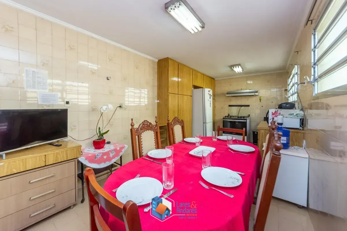 Imagem Sobrado para venda e locação em Vila Parque Jabaquara com 6 quartos, sendo 1 suíte, 293m²