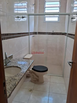 Imagem Casa Sobreposta Alta em Santos no bairro do Campo Grande de 3 dormitórios, suíte e vaga para 2 veículos a venda por R$ 865.000,00
