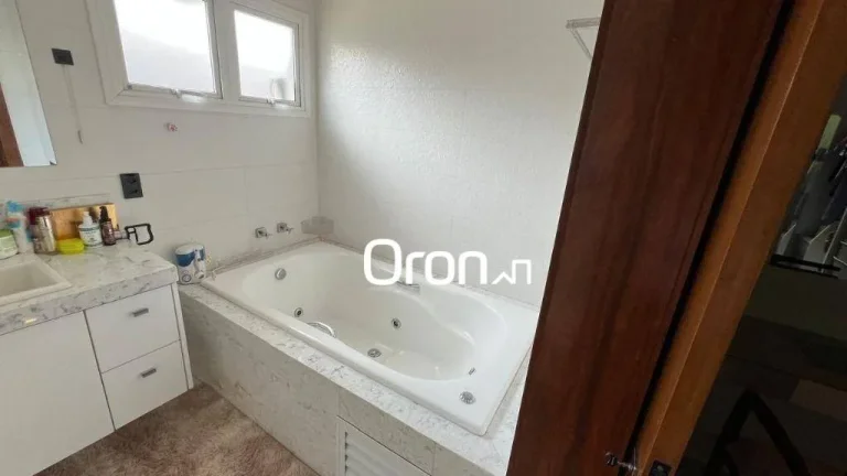 Imagem Casa à venda, 299 m² por R$ 3.500.000,00 - Jardins Atenas - Goiânia/GO