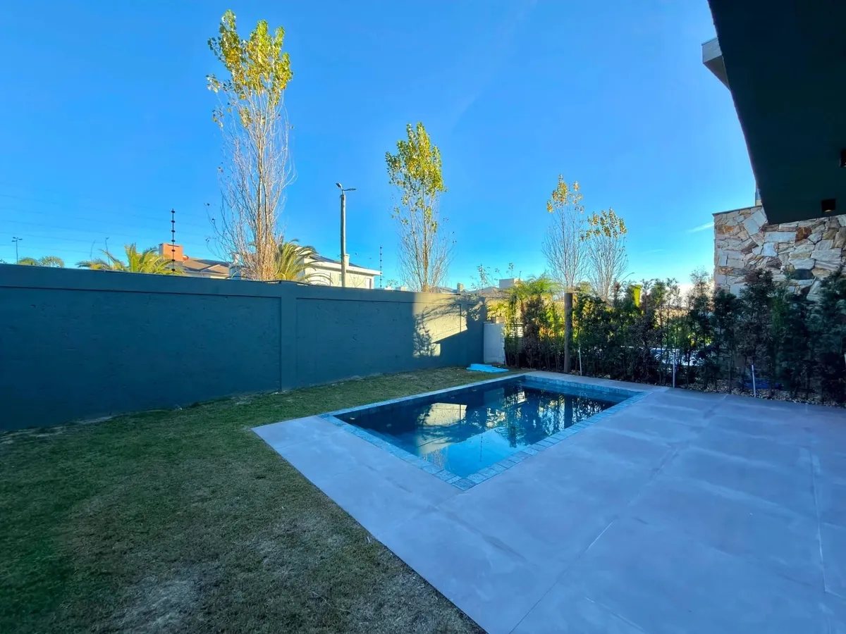 Imagem Casa 4 suítes com piscina - Condomínio Sunset, Xangri-lá