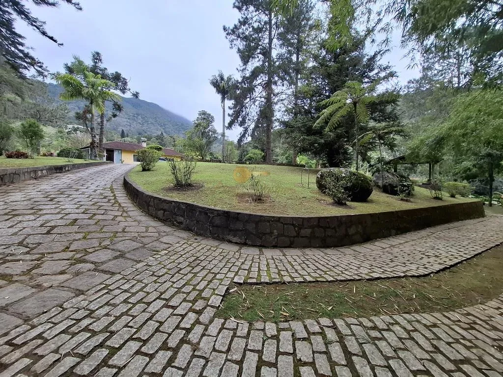Imagem Casa para Venda em Teresópolis / RJ no bairro Albuquerque