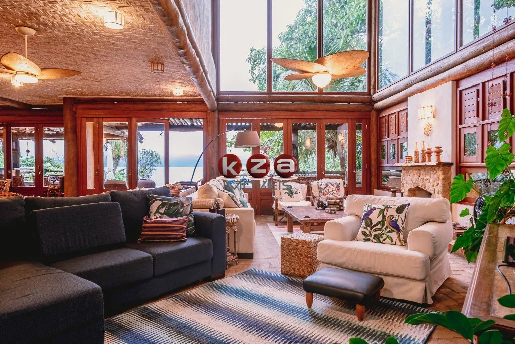 Imagem Imperdível: Casa de luxo com 5 quartos e 5 suítes na Ponta da Sela em Ilhabela-SP!