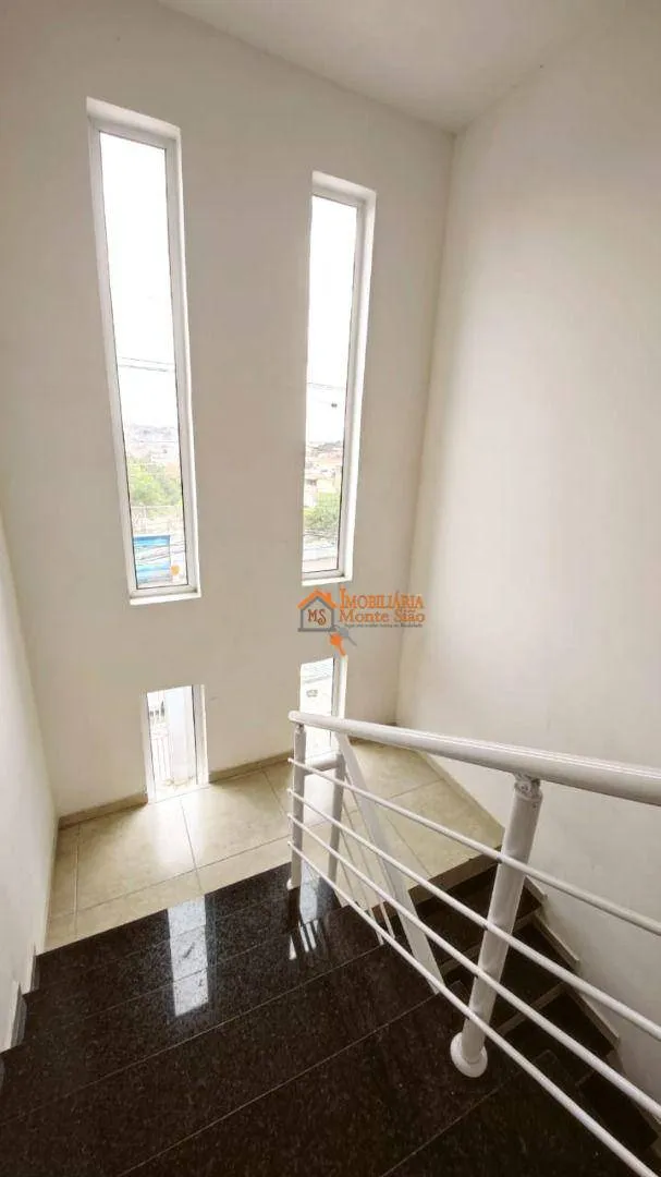 Imagem Casa com 2 dormitórios à venda, 60 m² por R$ 320.000,00 - Parque das Nações - Guarulhos/SP