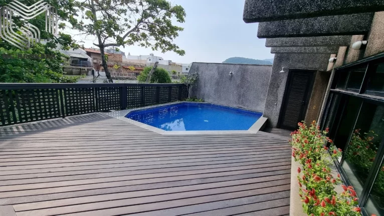 Imagem Cobertura Impecável de 3 Quartos na Barra da Tijuca-RJ: 2 Suítes, 3 Salas, 6 Banheiros, 4 Vagas, 364m²